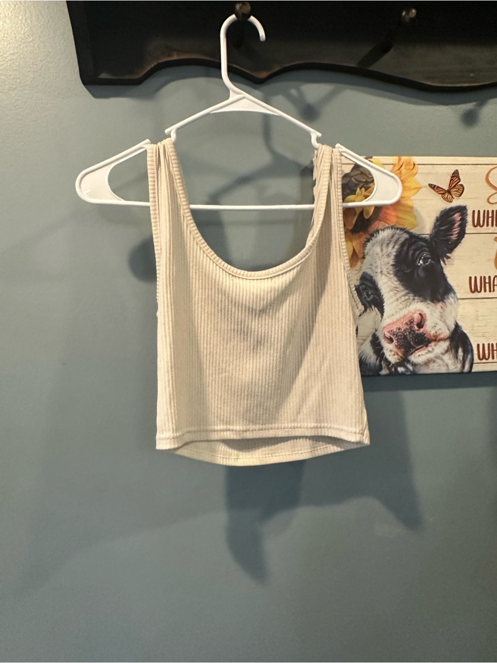 ROMWE Cream Ribbed Crop Tank - Picture 3 of 4